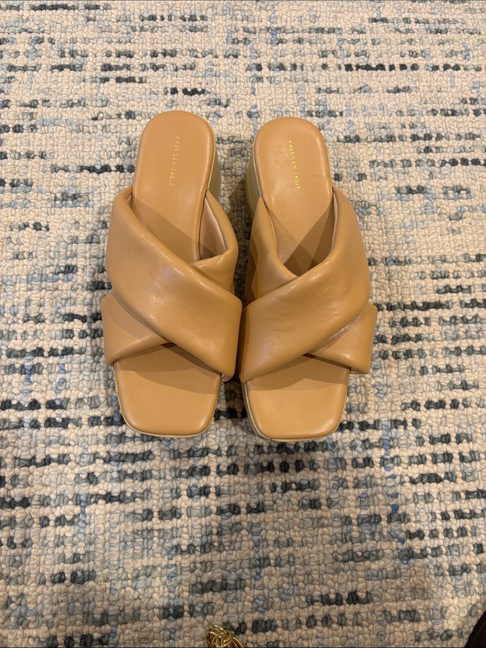 American Eagle Sandals